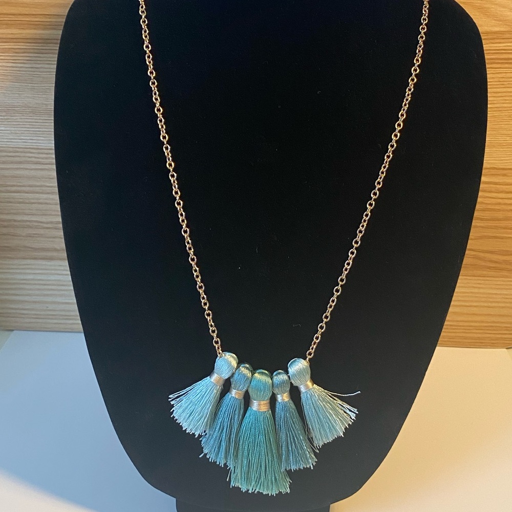 Miss Ivy Pearl Five-tassel Necklace